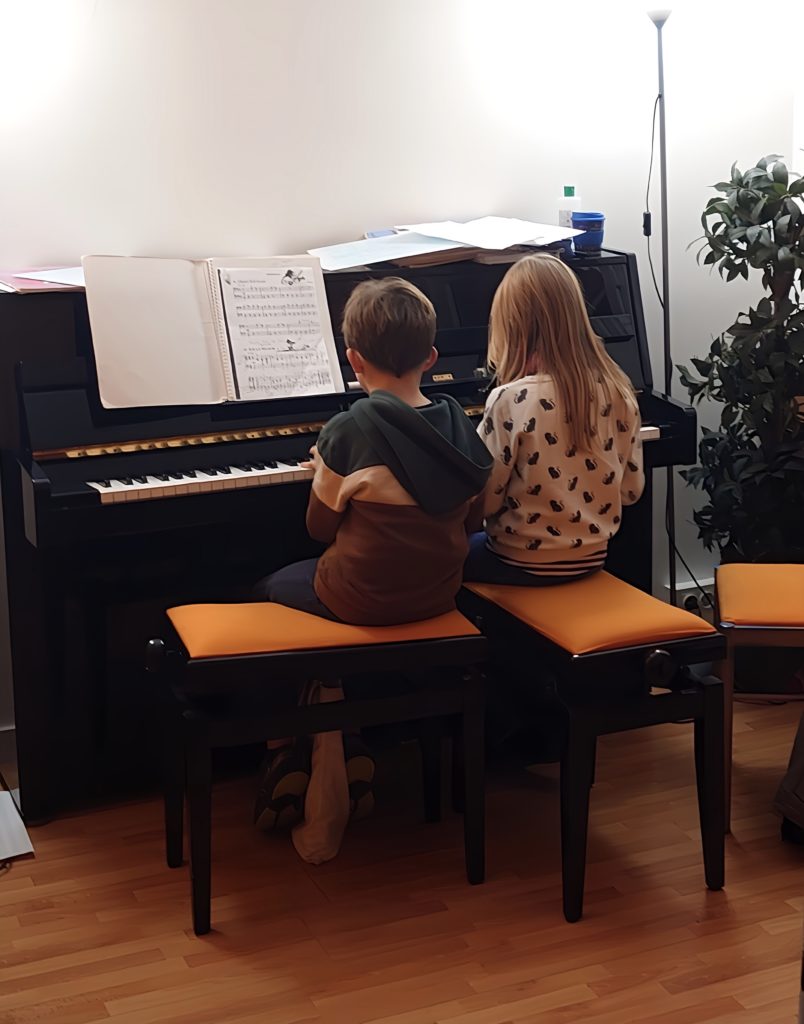 Cours piano enfants